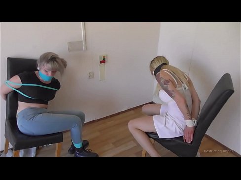 ❤️ Avhengig / bundet opp og kneblet / jente i nød ❤❌ Jævla video på porno no.assistentai.ru ❌